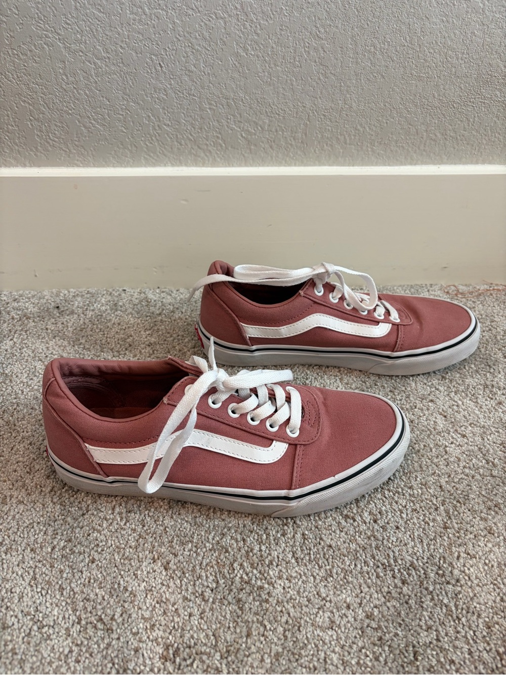 Vans Ward Dusty Rose Pink White Canvas Sneakers Women’s 8.5